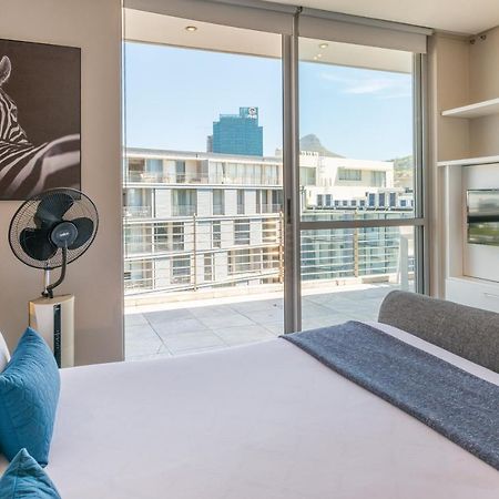V&A Waterfront Luxury Apartments By Mcstay Cape Town Bagian luar foto