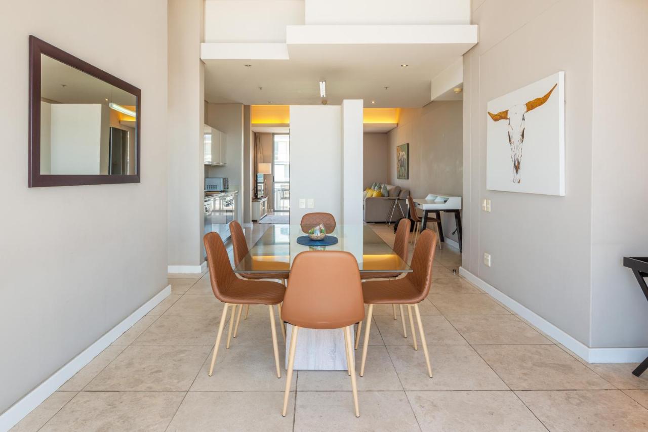 V&A Waterfront Luxury Apartments By Mcstay Cape Town Bagian luar foto