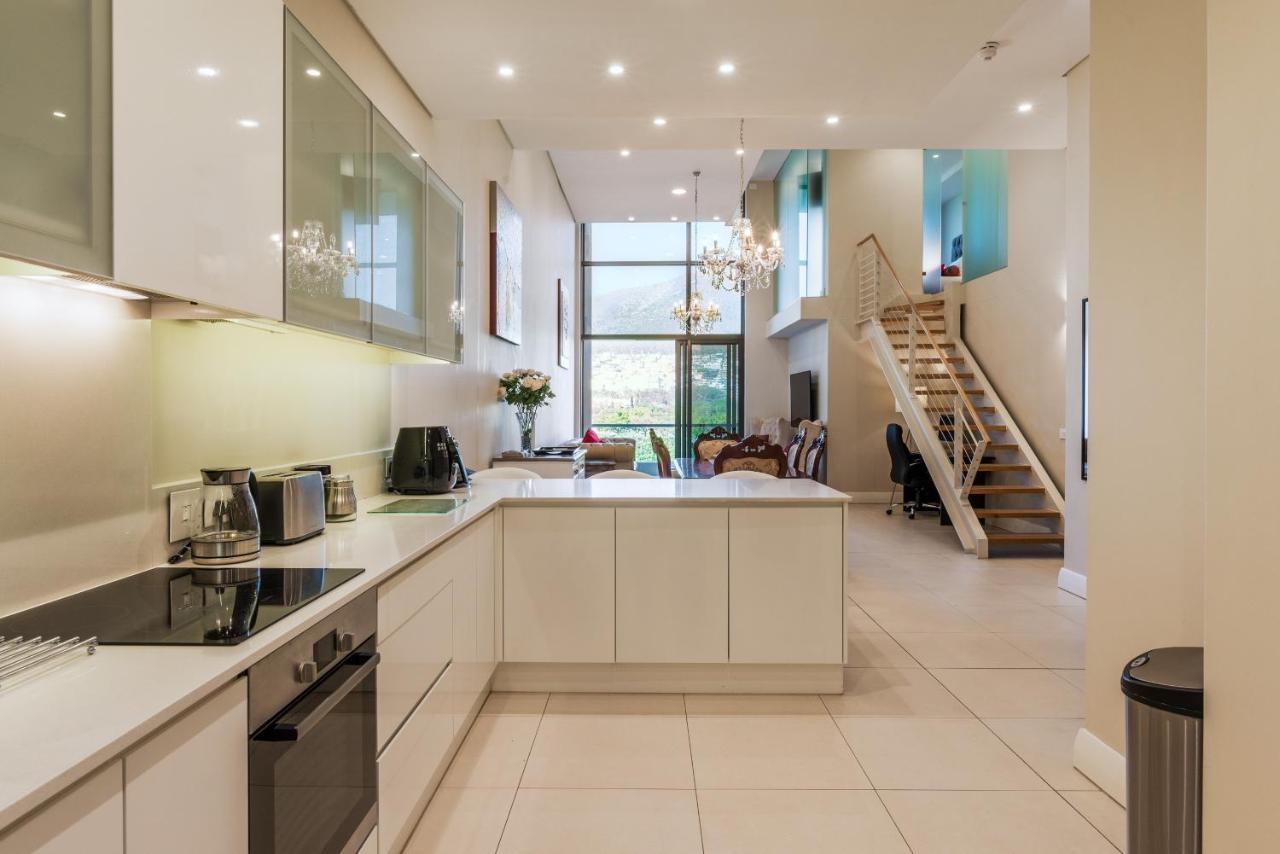 V&A Waterfront Luxury Apartments By Mcstay Cape Town Bagian luar foto