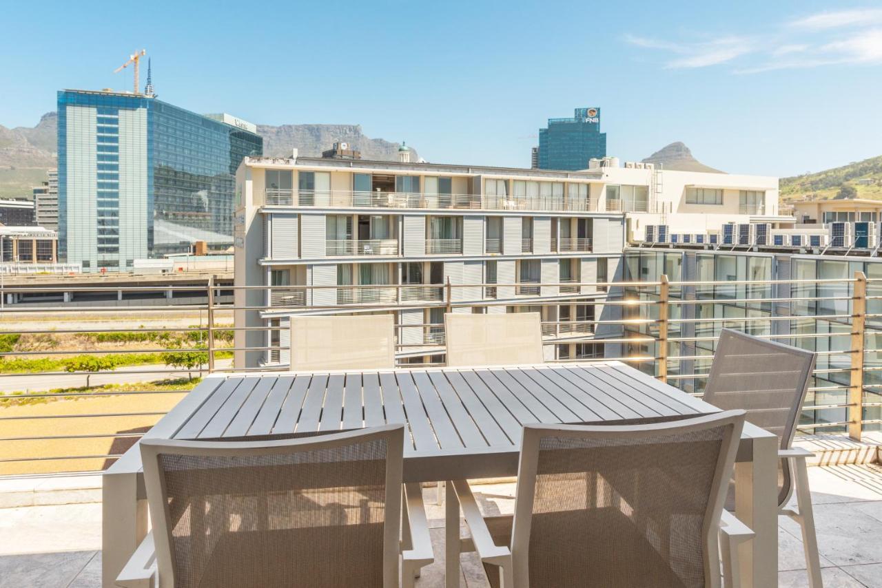V&A Waterfront Luxury Apartments By Mcstay Cape Town Bagian luar foto